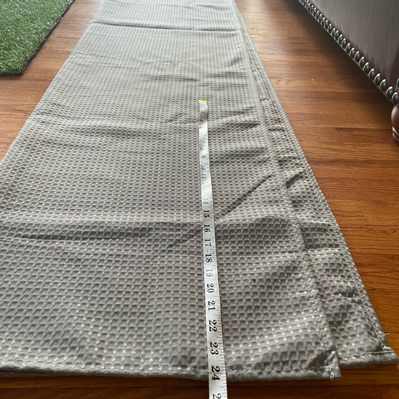 72” X 84” grey shower curtain with 12 Alabama Roll Tide shower hooks - Picture 4 of 6